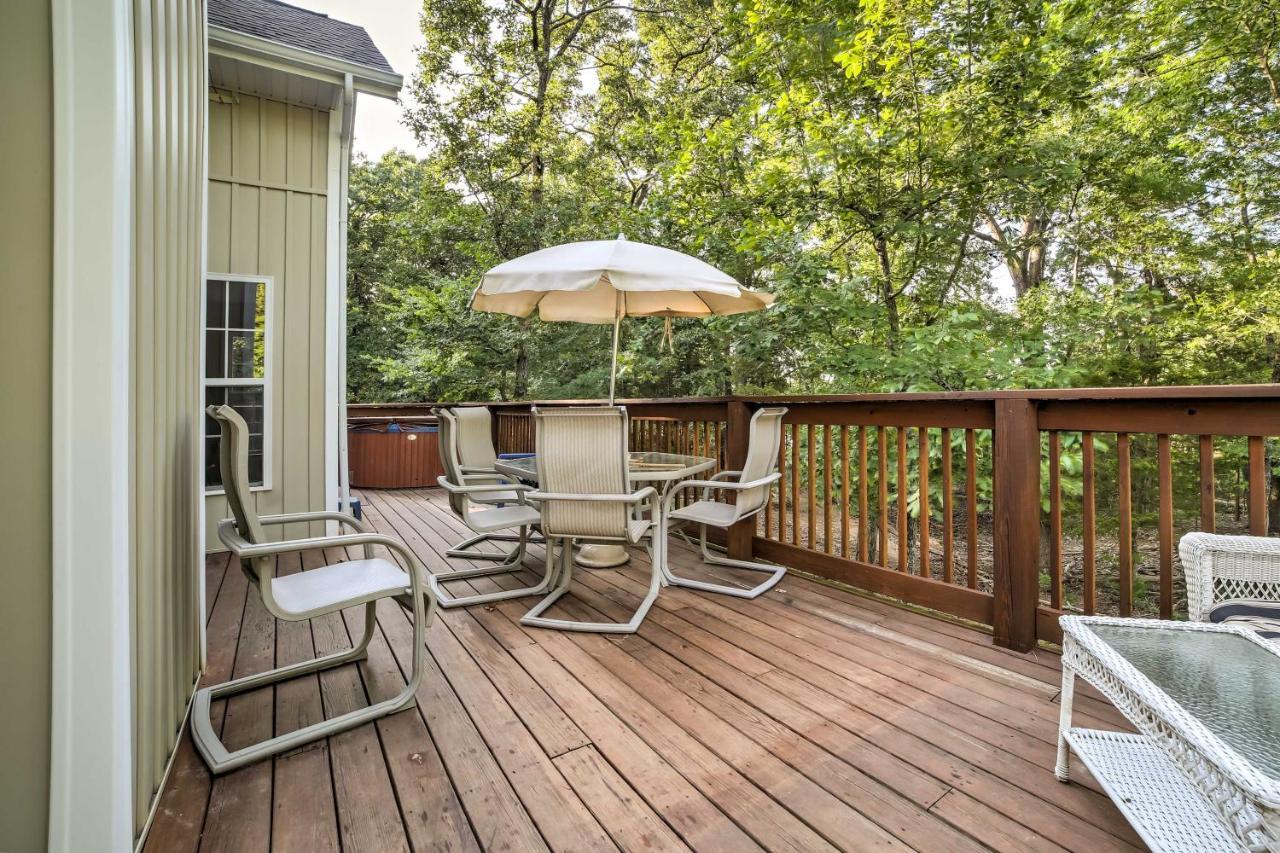 Lakefront Blue Eye Cottage With Hot Tub And Fire Pit! Exterior foto