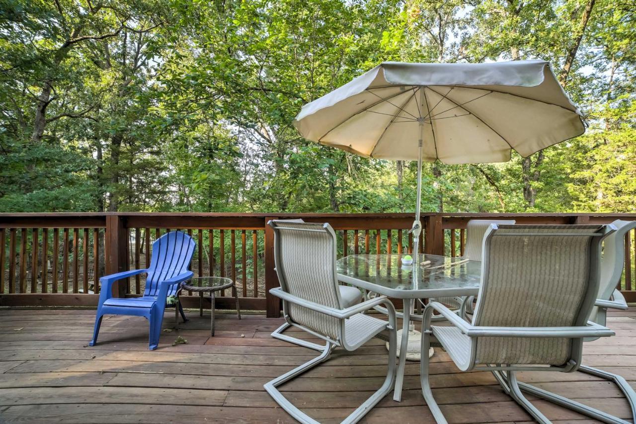 Lakefront Blue Eye Cottage With Hot Tub And Fire Pit! Exterior foto